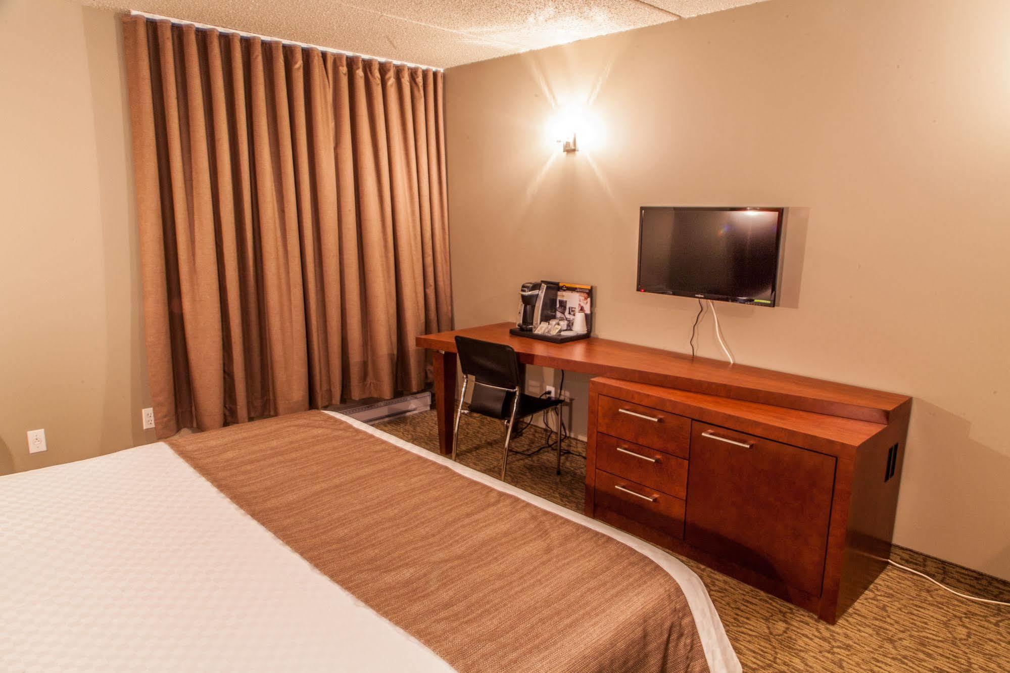 Motel Labarre 隆格伊 外观 照片